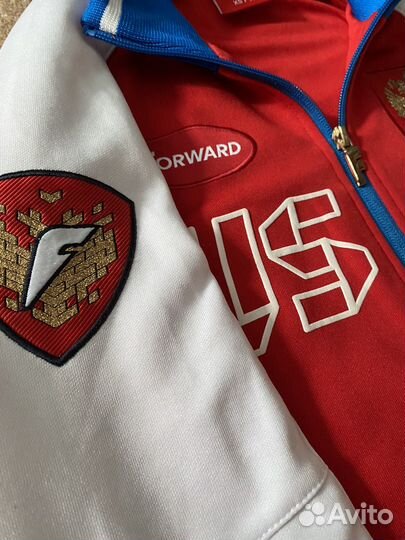 Костюм Forward