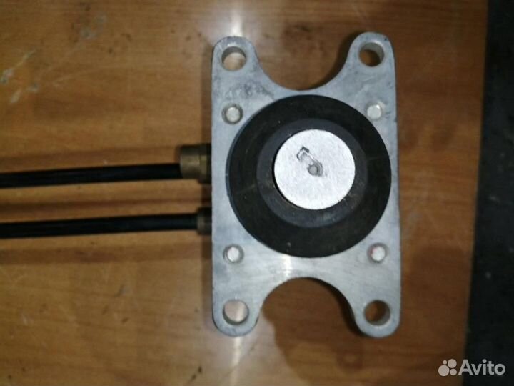 Кран тормозной Грузовые газ 33106