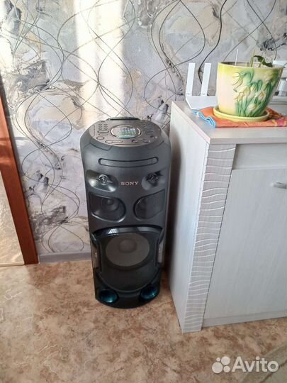 Музыкальная система Sony MHC-V42D