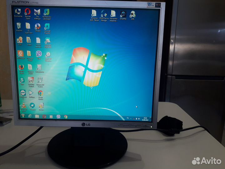 ЖК монитор BenQ, 19.5