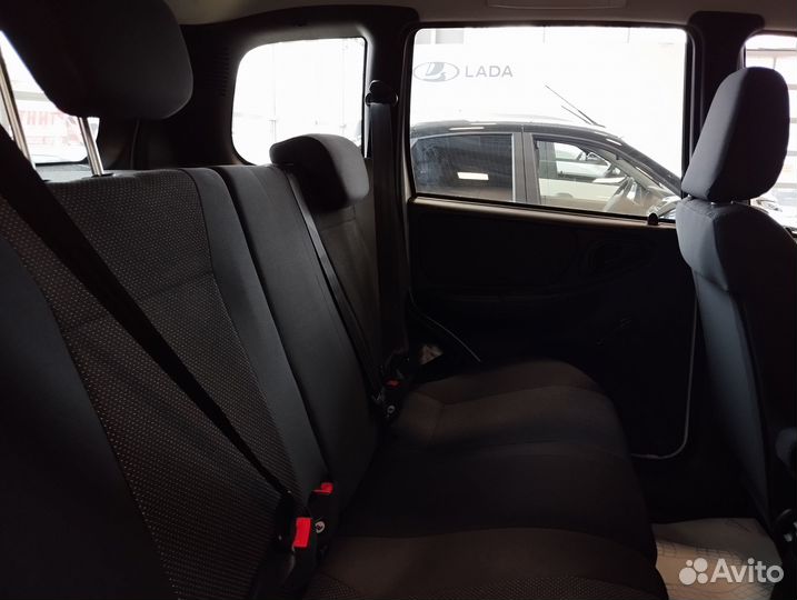 ВАЗ Niva Travel 1.7 МТ, 2024