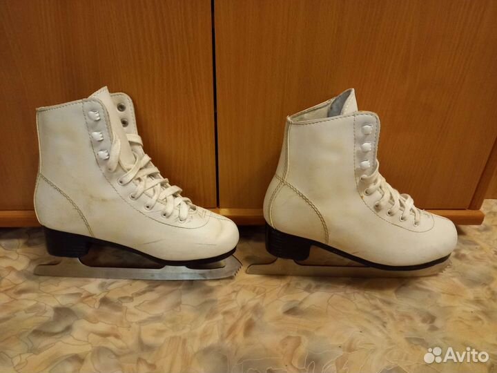 Коньки фигурные