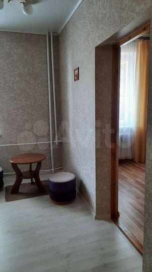 Комната 27 м², 1/3 эт.