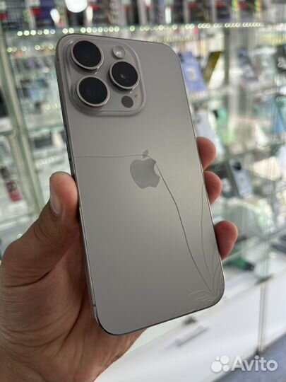 iPhone 15 Pro, 256 ГБ