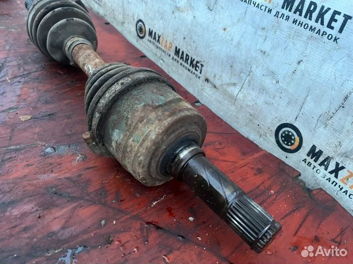 Привод перед. лев. Mazda Bongo Friendee 2.5 1999