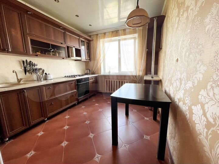 3-к. квартира, 63,1 м², 8/10 эт.