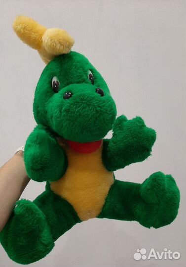 Динозавр ищет новый дом)