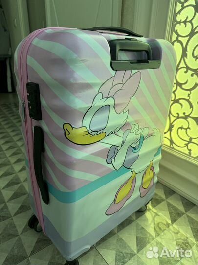 Чемодан american tourister m