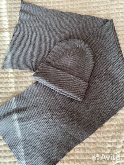 Комплект шапка и шарф мужской