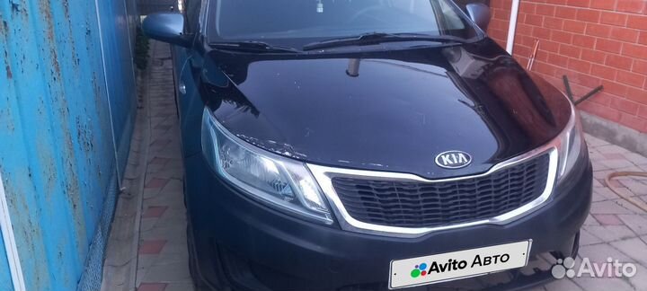 Kia Rio 1.4 МТ, 2013, битый, 209 000 км