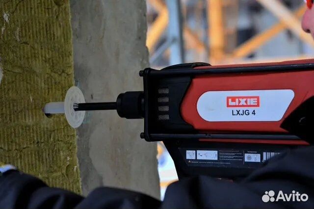 Тарельчатый дюбель