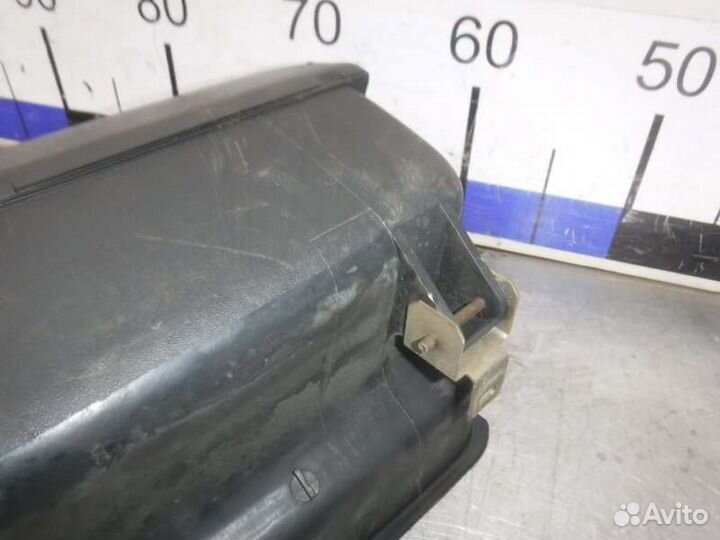 Бардачок переднего пассажира Ваз 2110 1.5 16V 2001