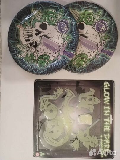 Тарелки, стикеры на Хэллоуин
