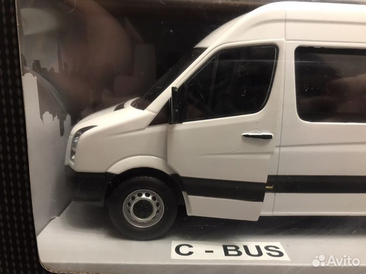 Модель 1/24 Volkswagen Crafter (Пассажирский)