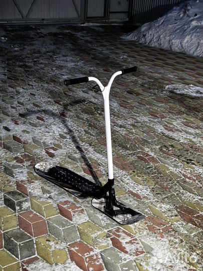 Снежный самокат