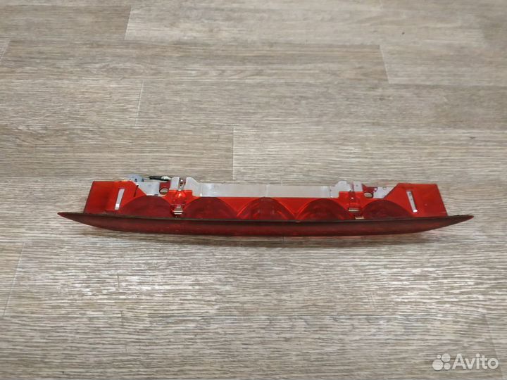 Стоп сигнал двери багажника Ford Mondeo 4 хетчбэк