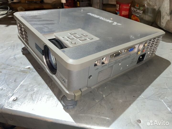 Проектор mitsubishi