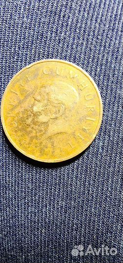 Монета 25 лир