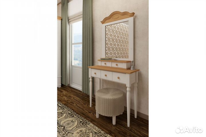 Стол туалетный Консолеа(Беларусь)массив сосны