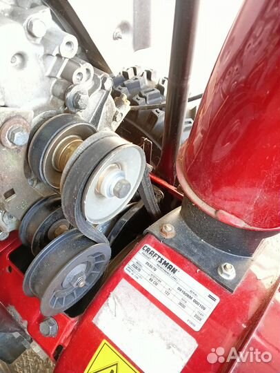 Снегоуборщик Craftsman (Husqvarna ST276)