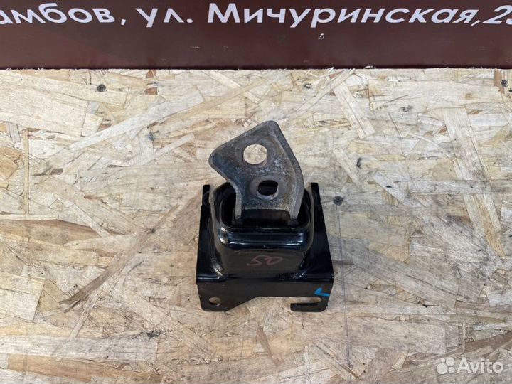 Опора двигателя левая LADA X-Ray