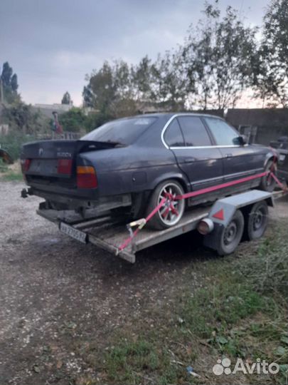 В разборе bmw 520i e34 m50b20