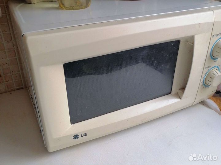 Микроволновая печь бу LG