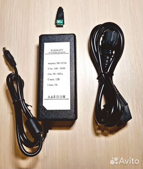 Адаптер блок питания 12v 2А
