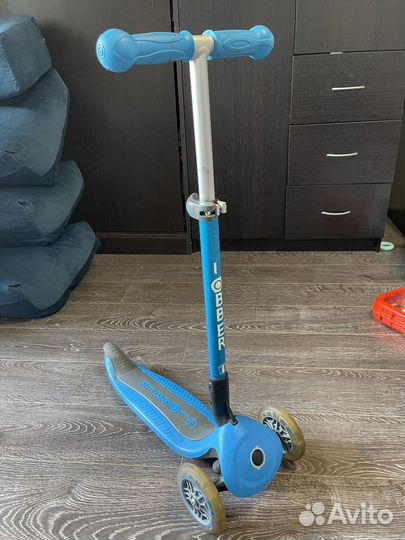 Самокат трехколесный globber