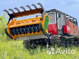 Машинист гусеничного мульчер