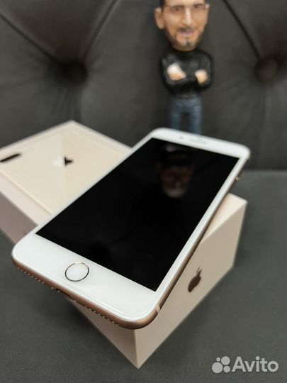 iPhone 8 Plus, 64 ГБ