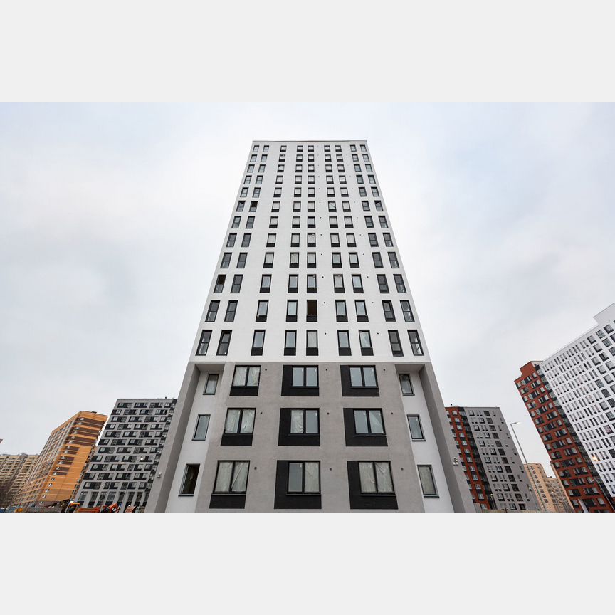 2-к. квартира, 54 м², 15/17 эт.