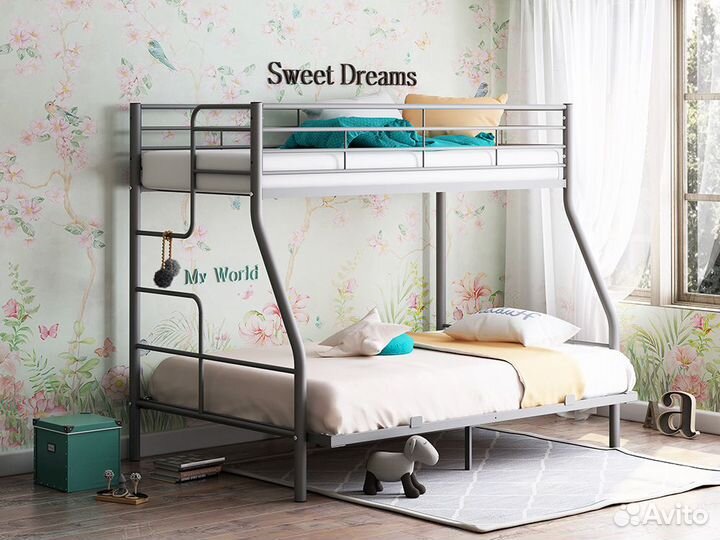 Двухъярусная детская кровать