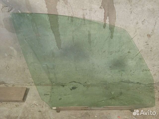 Стекло правое переднее и заднее Suzuki SX4 2012г