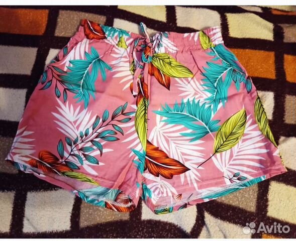 Шорты женские