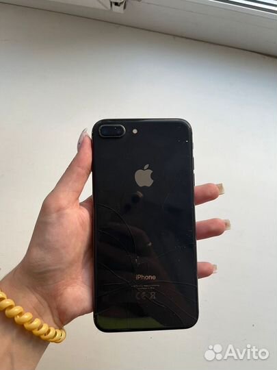 iPhone 8 Plus, 64 ГБ