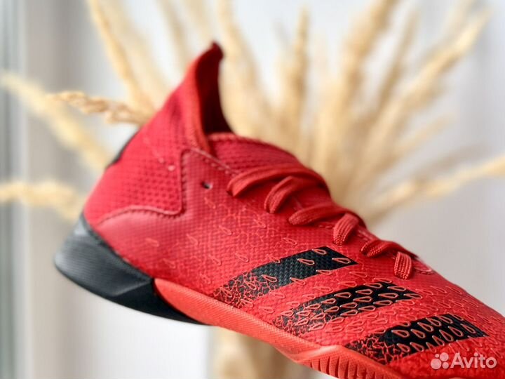 Бутсы футзалки Adidas Predator