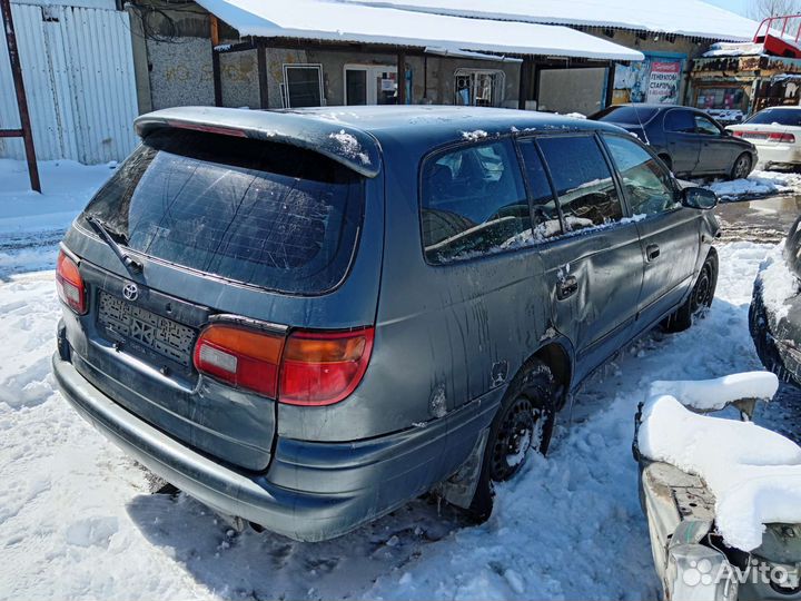 Авто в разбор на запчасти Toyota Caldina