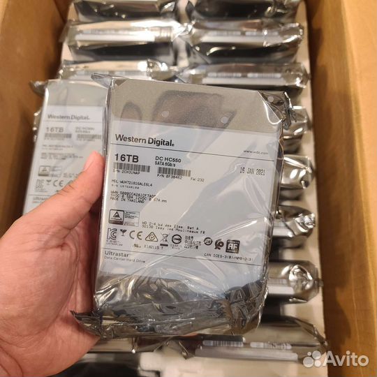 Б/у жесткие диски 16тб WD DC HC550 16tb оптом