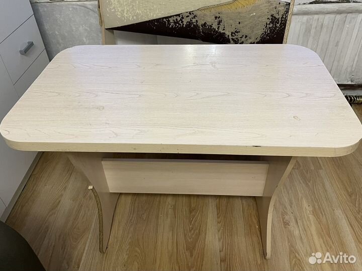Стол диван бесплатно