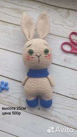 Вязанный зайка