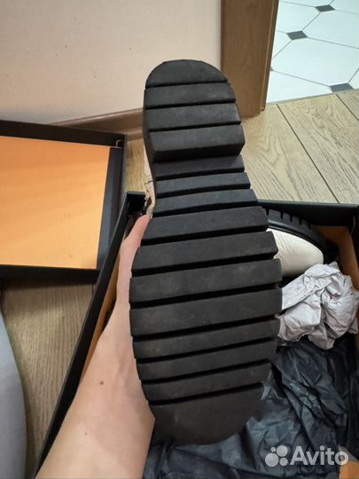 Ботинки T&J Collection 38 р