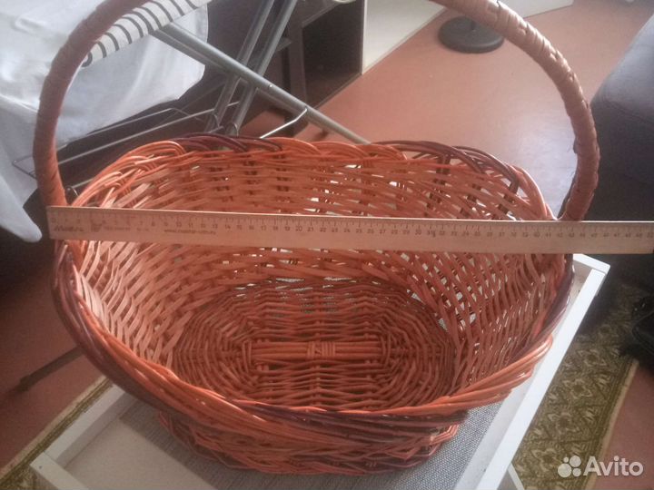 Корзина плетеная большая