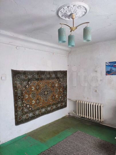 3-к. квартира, 65 м², 1/3 эт.