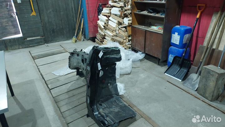 Toyota Land Cruiser Prado 150 лонжерон