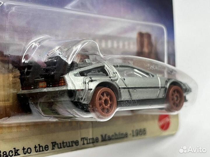 Hot Wheels Premium Back To The Future Time Machine