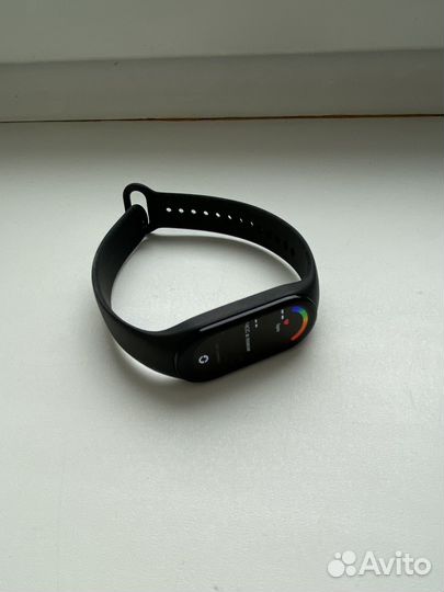 Фитнес-браслет Xiaomi Mi SMART Band 7