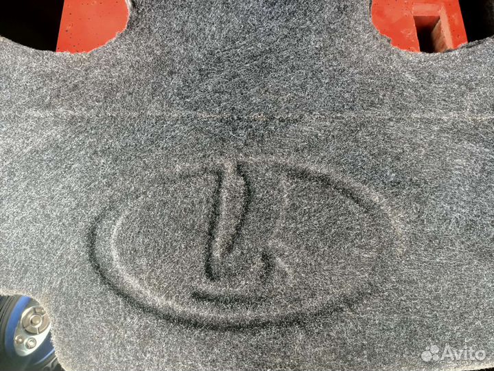 Акустическая полка ваз 2112