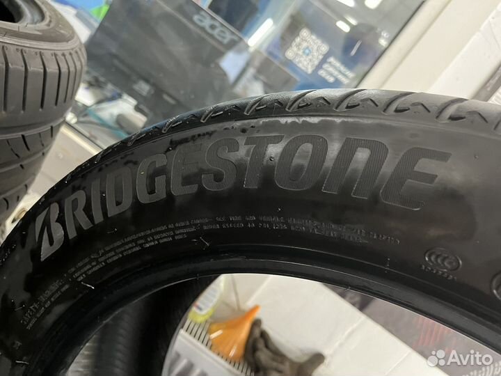 Bridgestone Alenza 001 275/45 R20