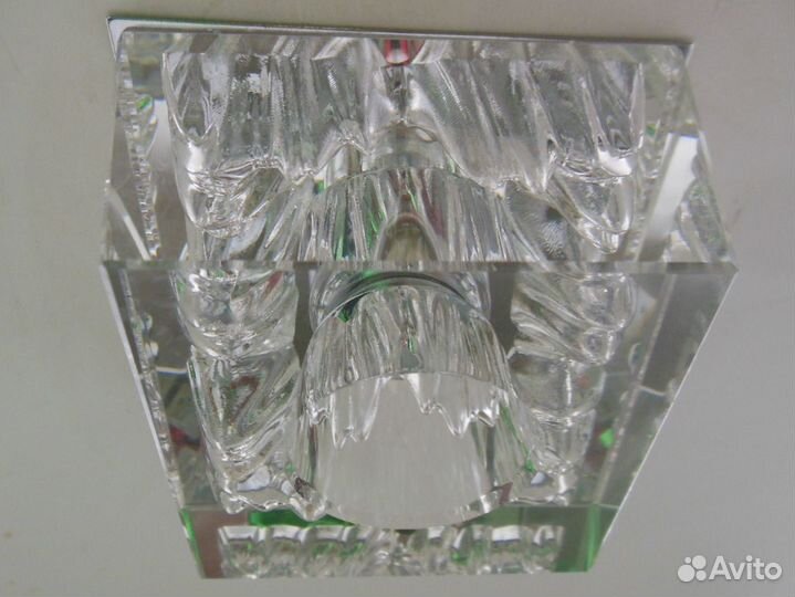 Светильники точечные встраиваемые G9